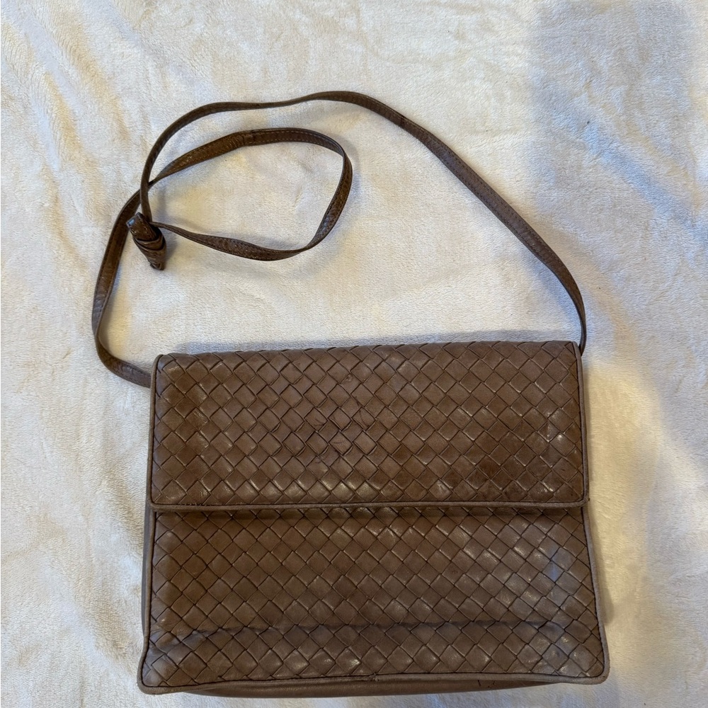 Vintage Bottega Veneta Taupe Leather Bag